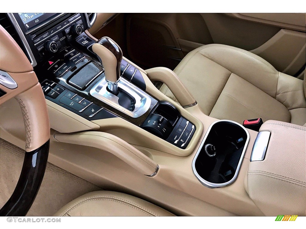 2013 Cayenne  - White / Luxor Beige photo #16