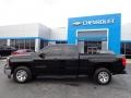 Black - Silverado 1500 WT Double Cab 4x4 Photo No. 3