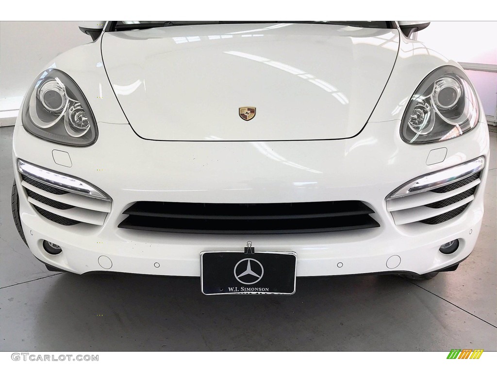 2013 Cayenne  - White / Luxor Beige photo #29