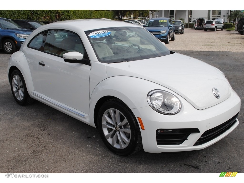 Pure White 2017 Volkswagen Beetle 1.8T Classic Coupe Exterior Photo #140406443