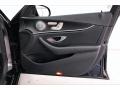 Black - E 300 Sedan Photo No. 27