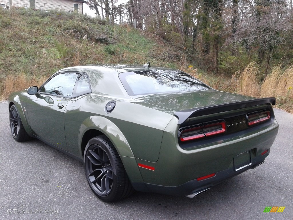 2020 Challenger R/T Scat Pack Widebody - F8 Green / Black photo #8