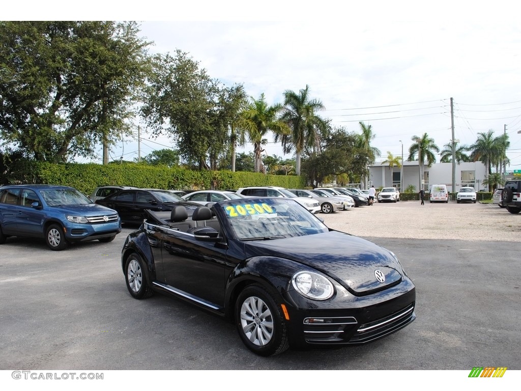 2018 Beetle S Convertible - Deep Black Pearl / Titan Black photo #1
