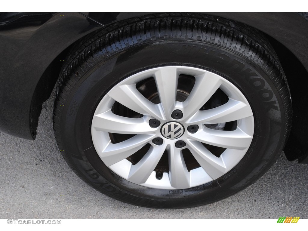2018 Volkswagen Beetle S Convertible Wheel Photos