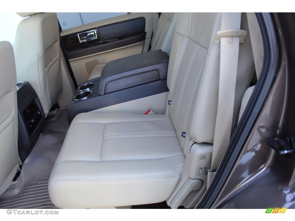 Dune Interior 2016 Lincoln Navigator Reserve Photo #140415581