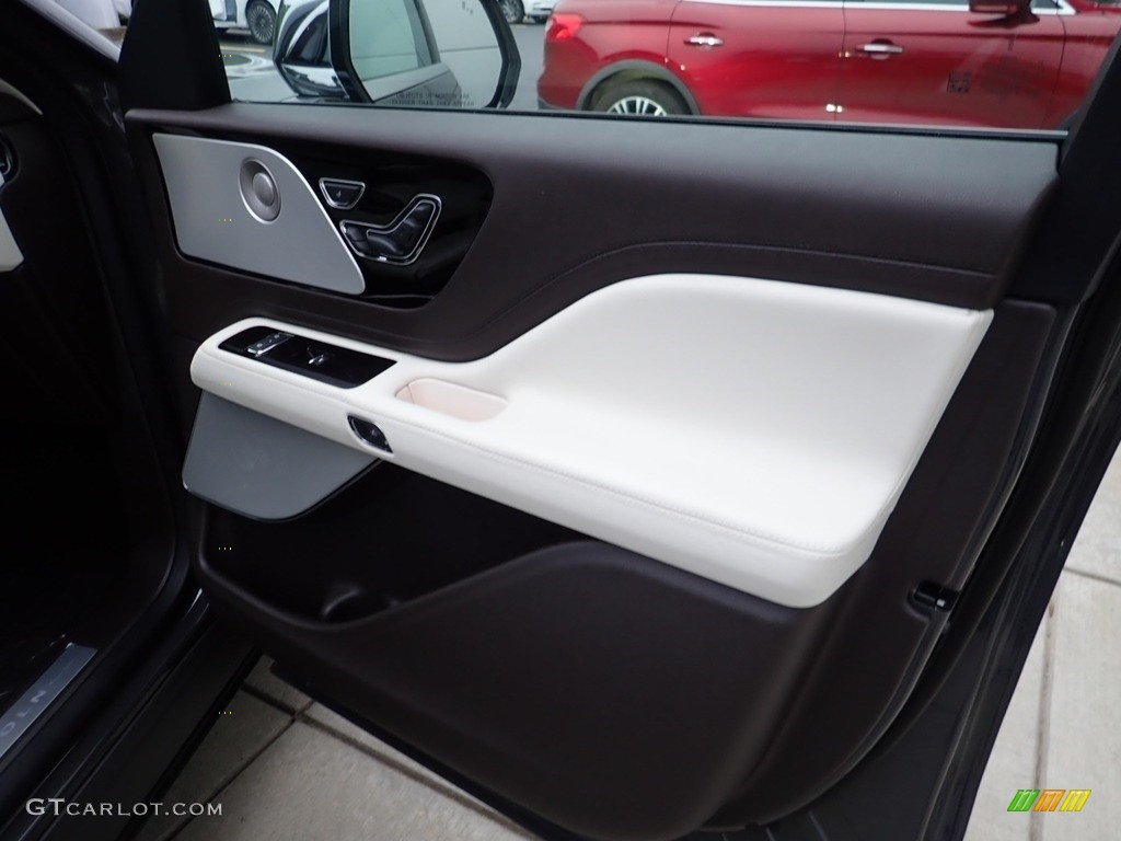 2020 Lincoln Aviator Black Label AWD Black Label Cashmere Door Panel Photo #140416070