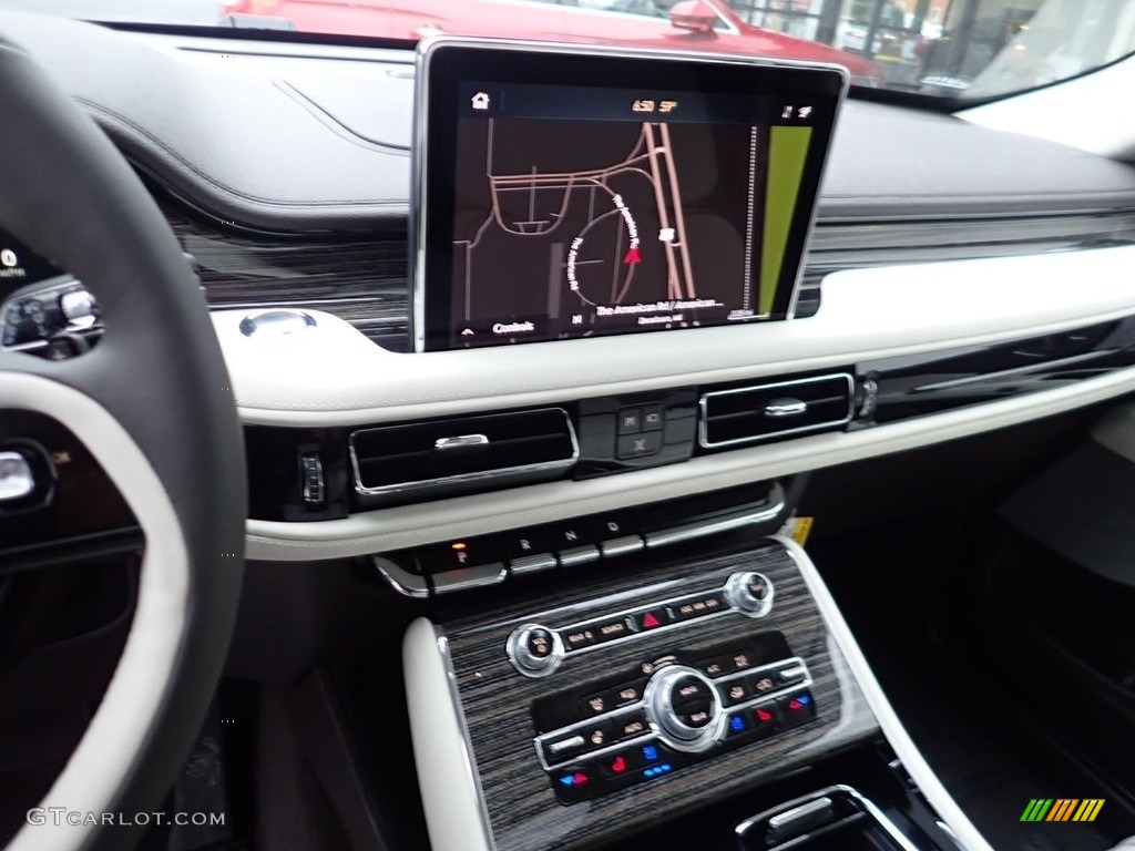 2020 Lincoln Aviator Black Label AWD Controls Photo #140416271