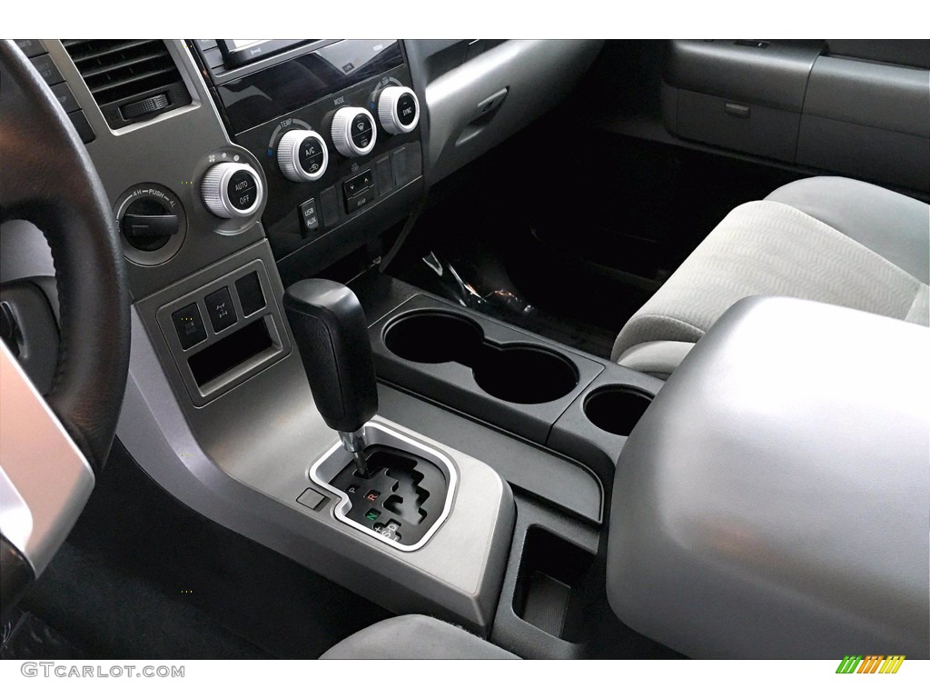 2016 Toyota Sequoia SR5 4x4 Transmission Photos