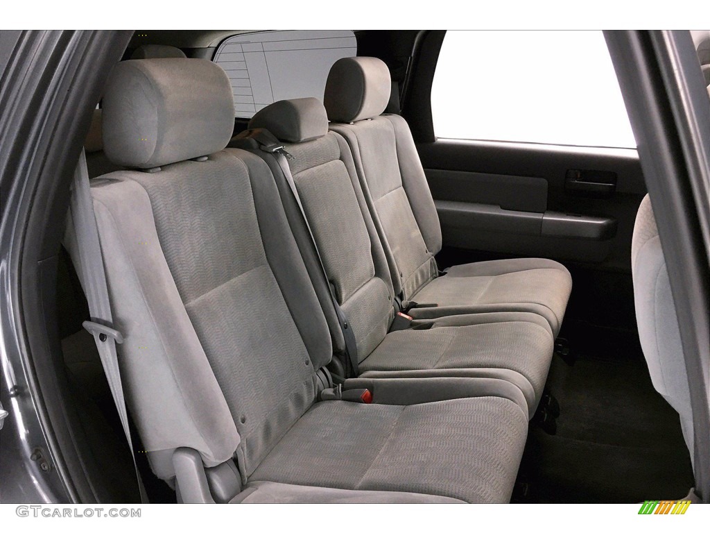 2016 Toyota Sequoia SR5 4x4 Rear Seat Photo #140416727