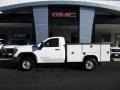 Summit White - Sierra 2500HD Regular Cab 4WD Chassis Utility Truck Photo No. 2