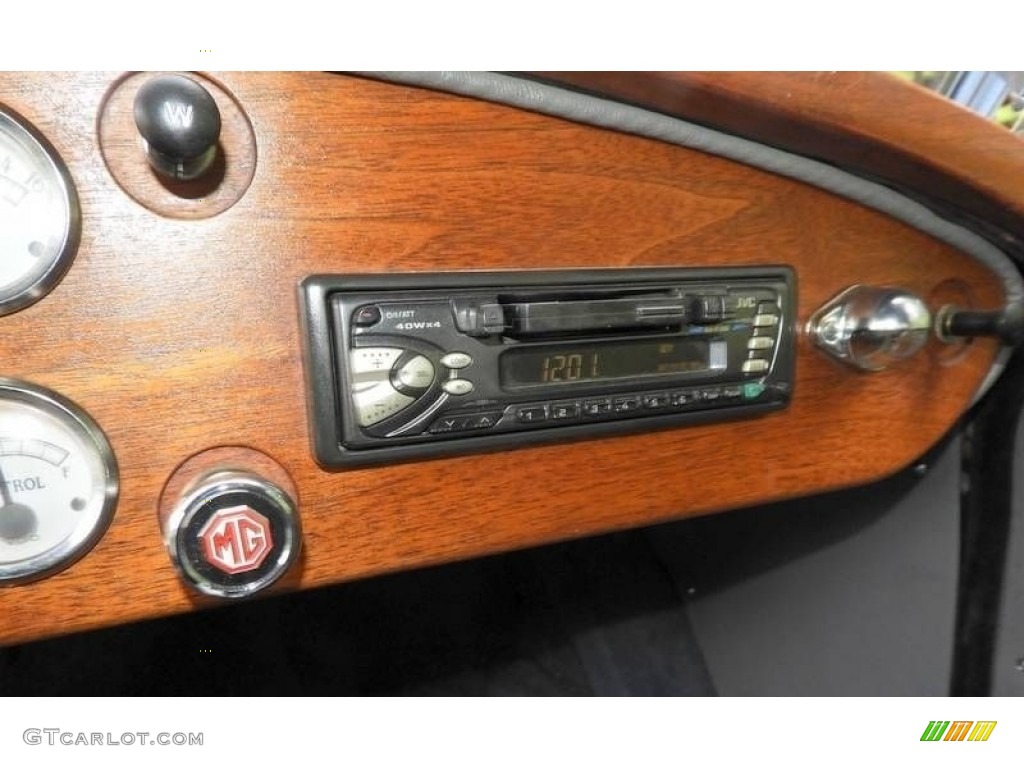 1957 MG MGA Roadster Audio System Photo #140418116