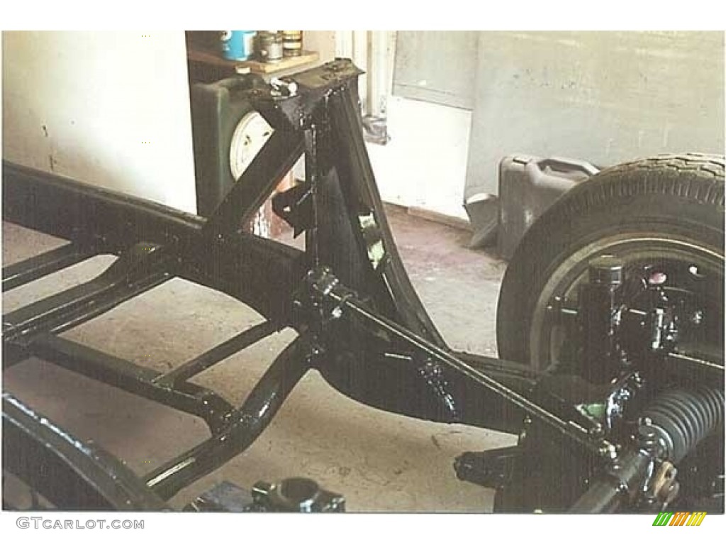 1957 MG MGA Roadster Undercarriage Photo #140418281
