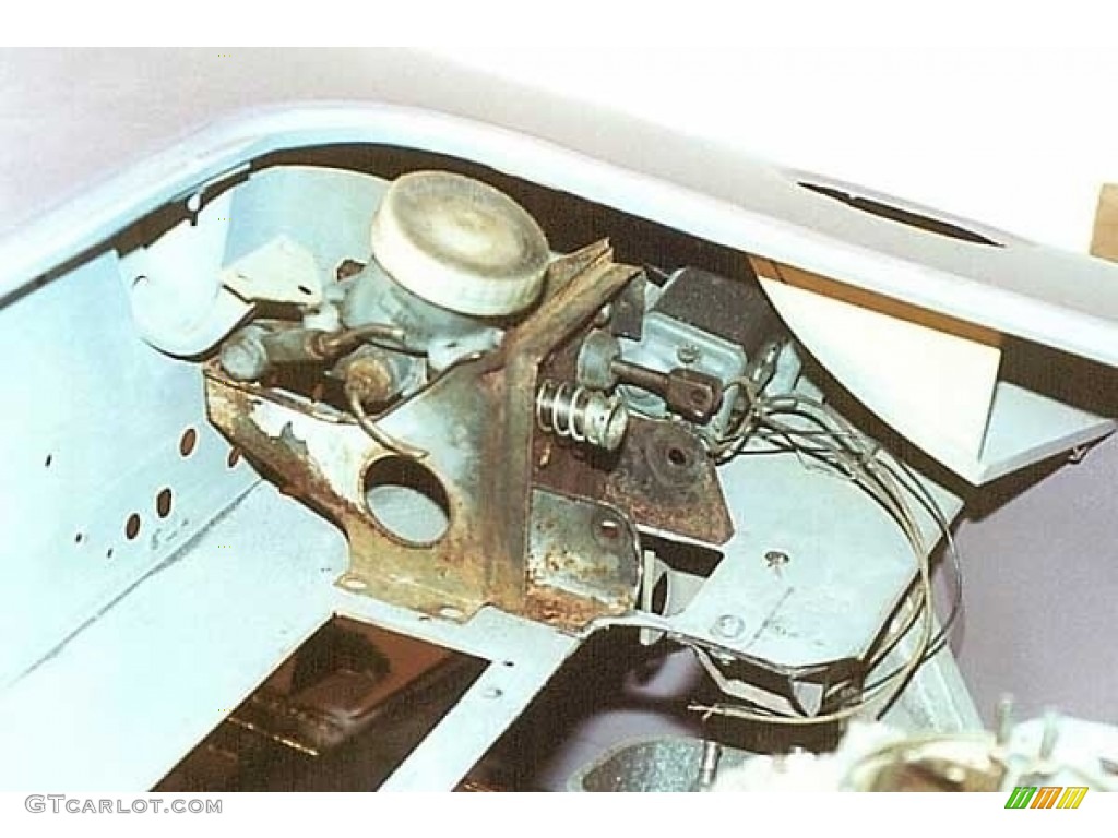 1957 MG MGA Roadster Undercarriage Photos