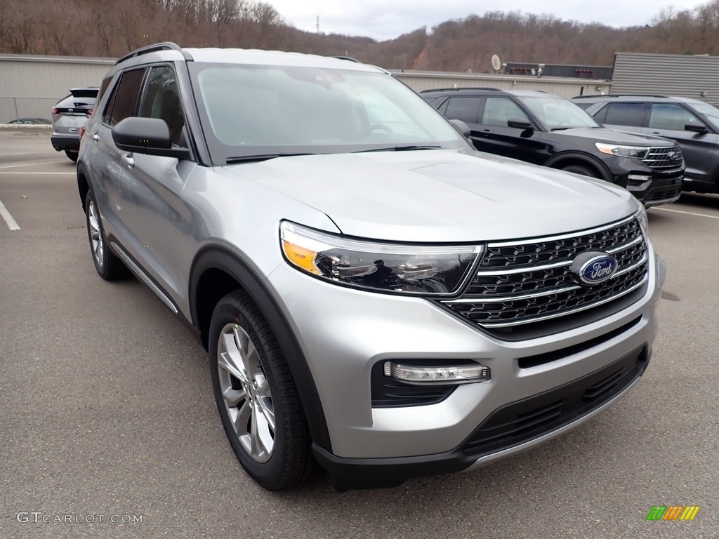 2021 Explorer XLT 4WD - Iconic Silver Metallic / Ebony photo #3