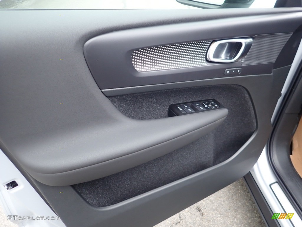 2021 Volvo XC40 T5 R-Design AWD Charcoal Door Panel Photo #140425032