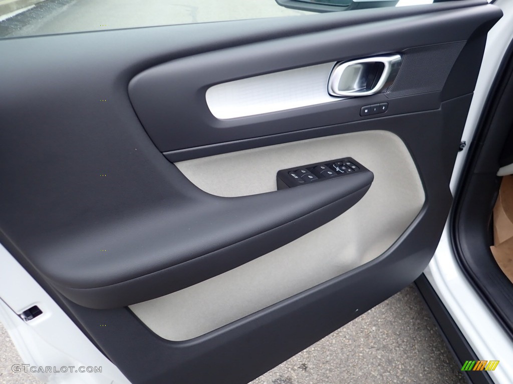 2021 XC40 T5 Momentum AWD - Crystal White Metallic / Blond/Charcoal photo #10