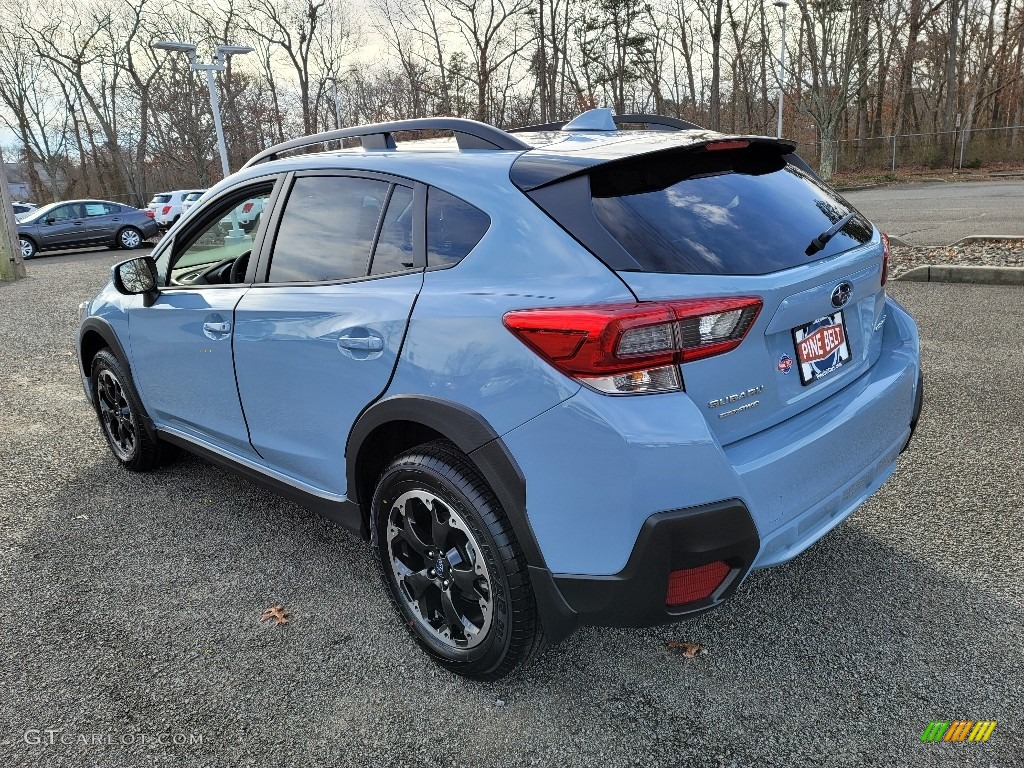2021 Crosstrek Premium - Cool Gray Khaki / Black photo #4