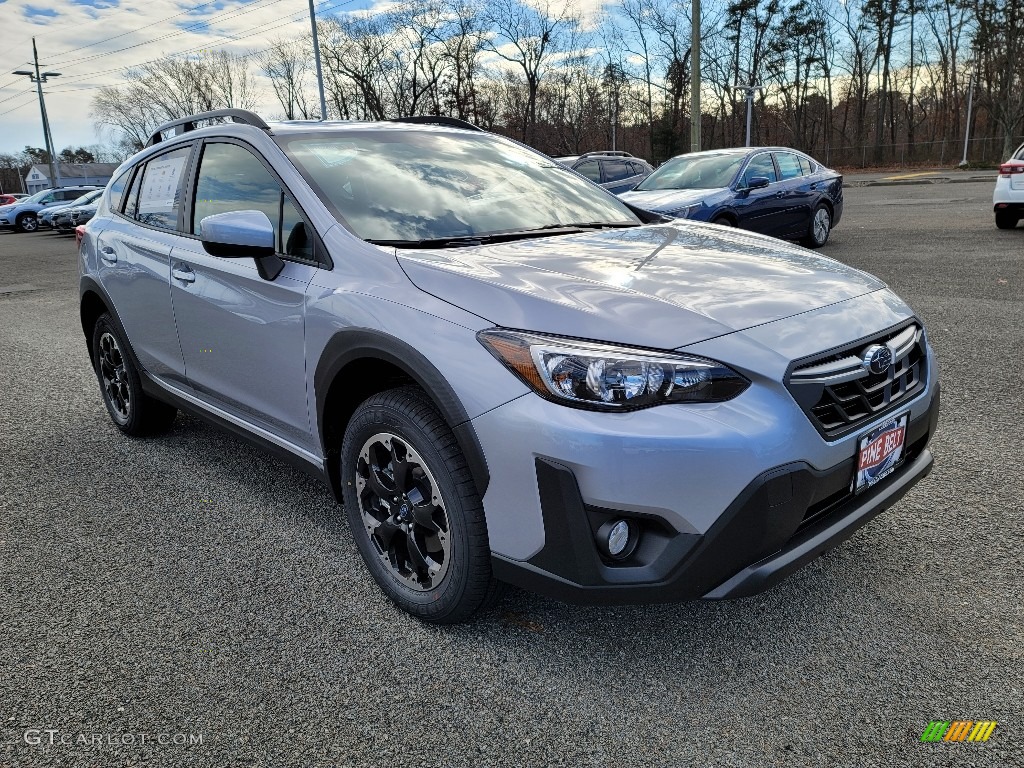 2021 Crosstrek Premium - Ice Silver Metallic / Black photo #1