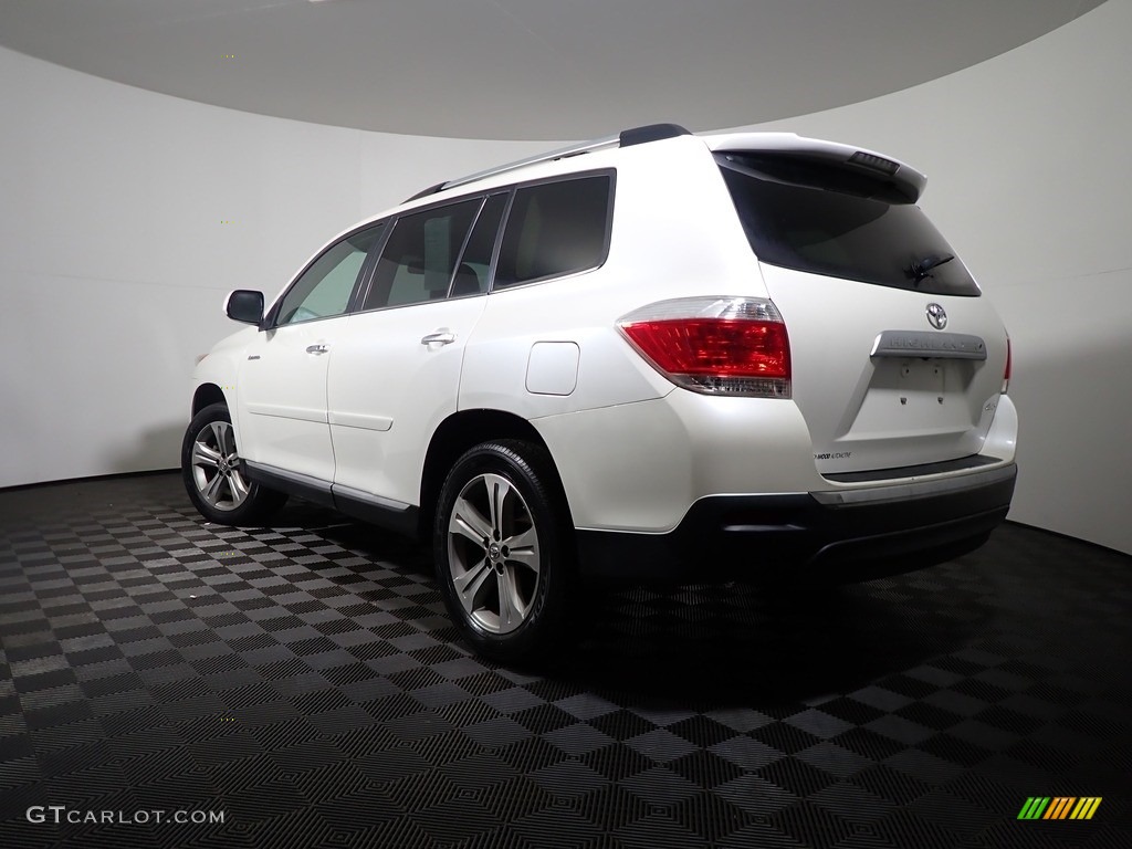 2013 Highlander Limited 4WD - Blizzard White Pearl / Sand Beige photo #11