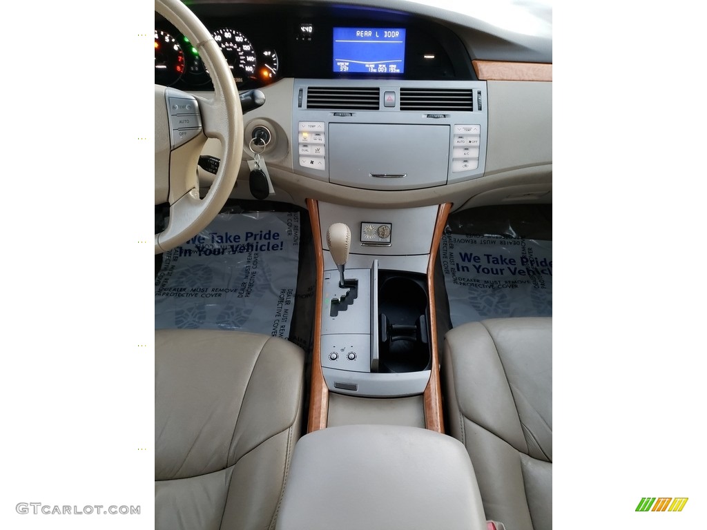 2005 Avalon XLS - Cassis Red Pearl / Graphite Gray photo #15