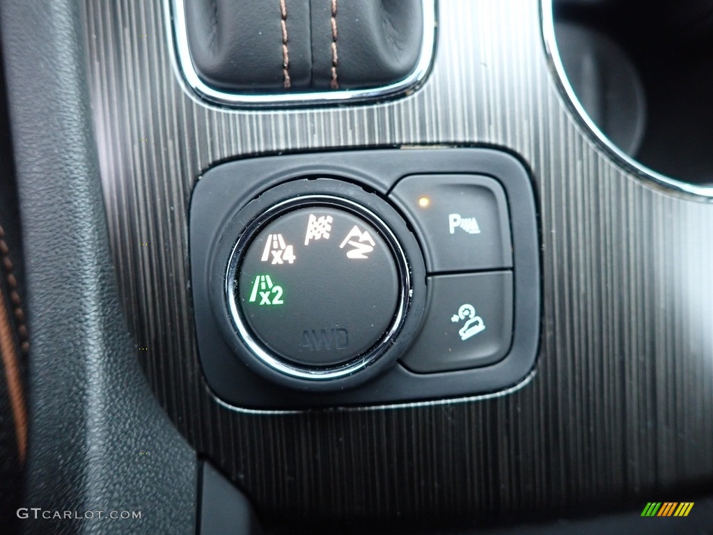 2017 GMC Acadia All Terrain SLE AWD Controls Photo #140430193