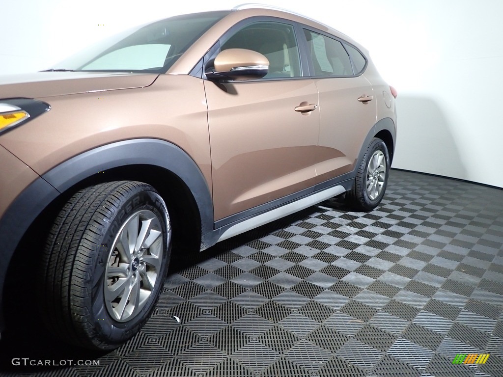 2017 Tucson SE AWD - Mojave Sand / Beige photo #9