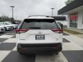 Super White - RAV4 XLE Photo No. 4