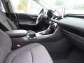 Super White - RAV4 XLE Photo No. 12