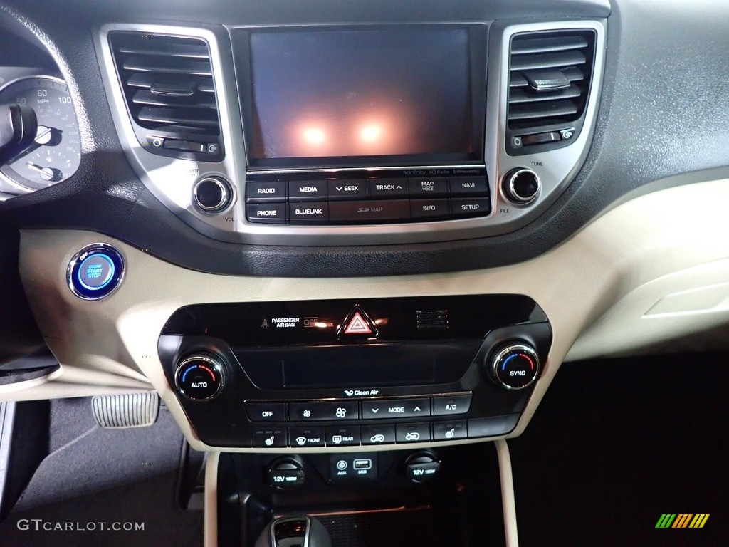 2017 Tucson SE AWD - Mojave Sand / Beige photo #29