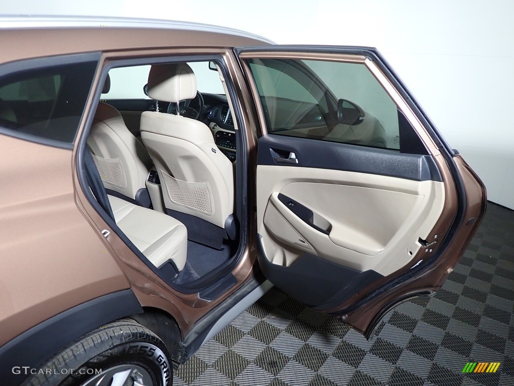 2017 Tucson SE AWD - Mojave Sand / Beige photo #38