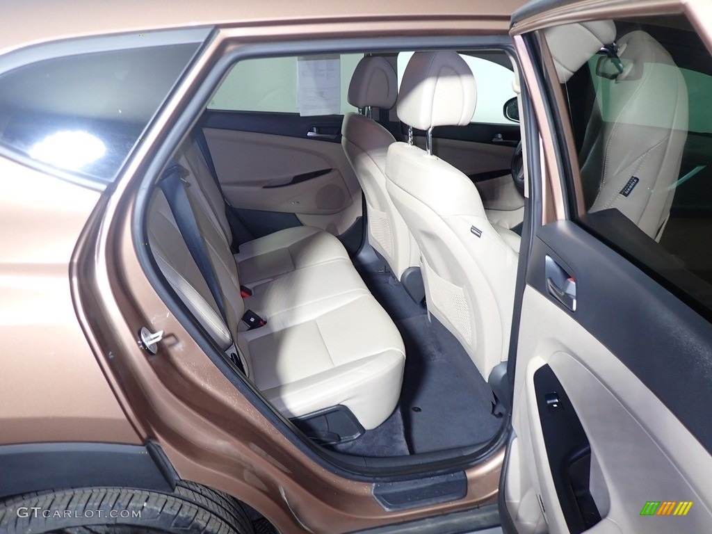 2017 Tucson SE AWD - Mojave Sand / Beige photo #39