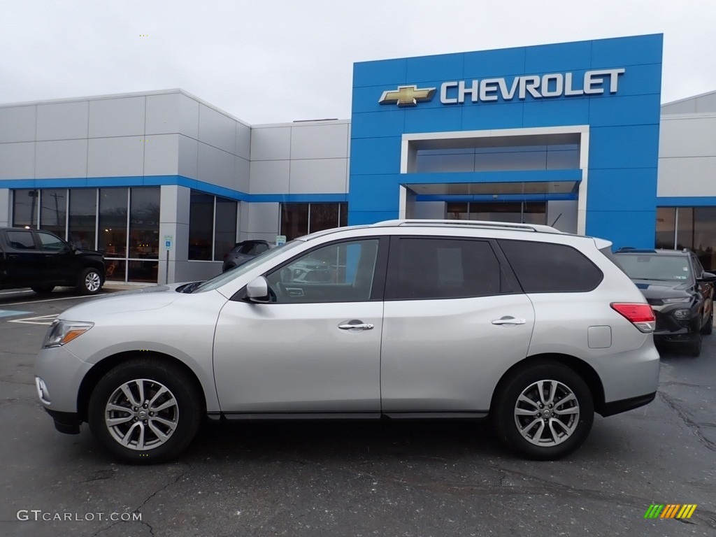 Brilliant Silver 2016 Nissan Pathfinder SV Exterior Photo #140432704