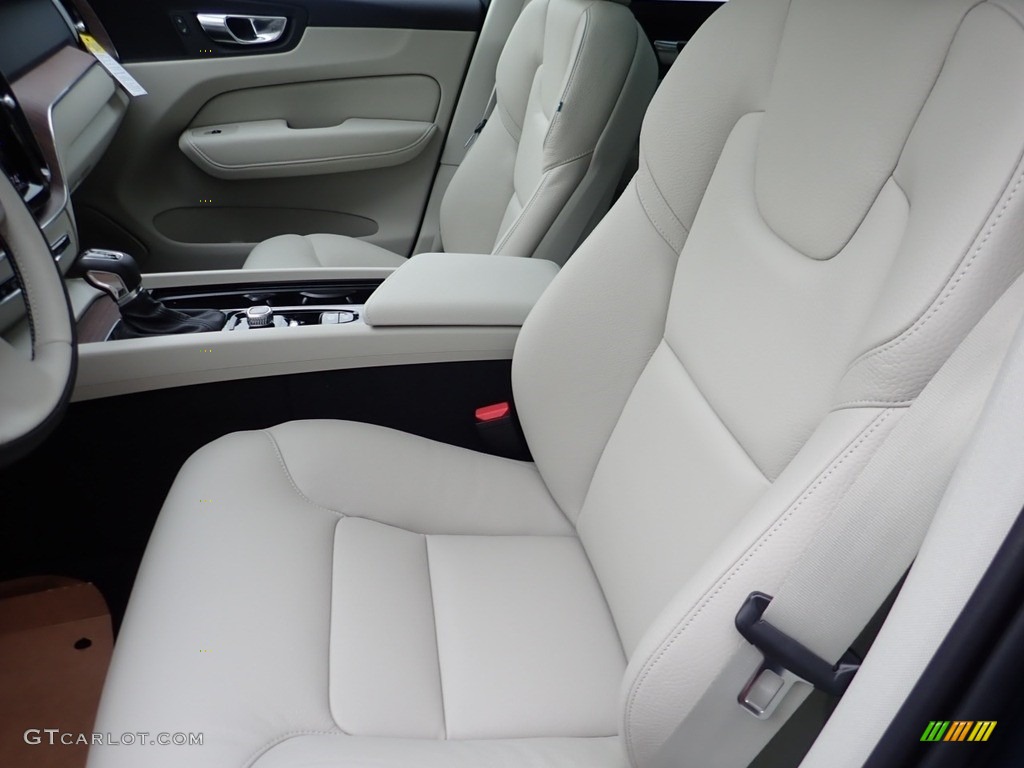 2021 XC60 T5 AWD Momentum - Denim Blue Metallic / Blonde/Charcoal photo #7