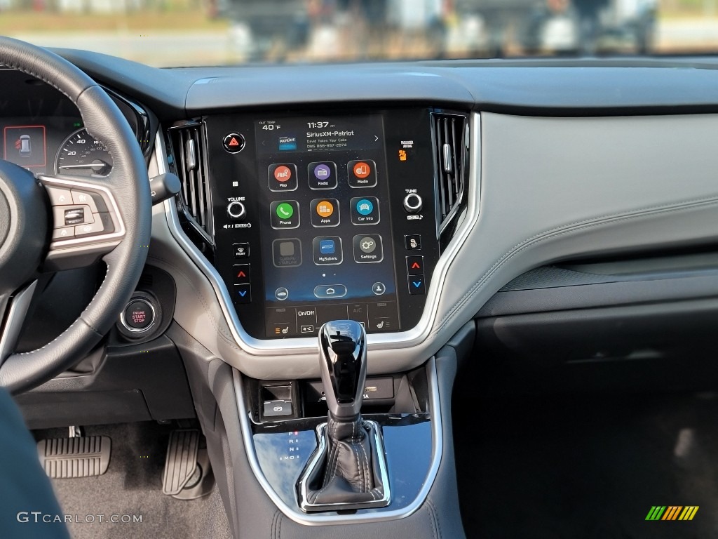 2021 Subaru Outback 2.5i Premium Controls Photos