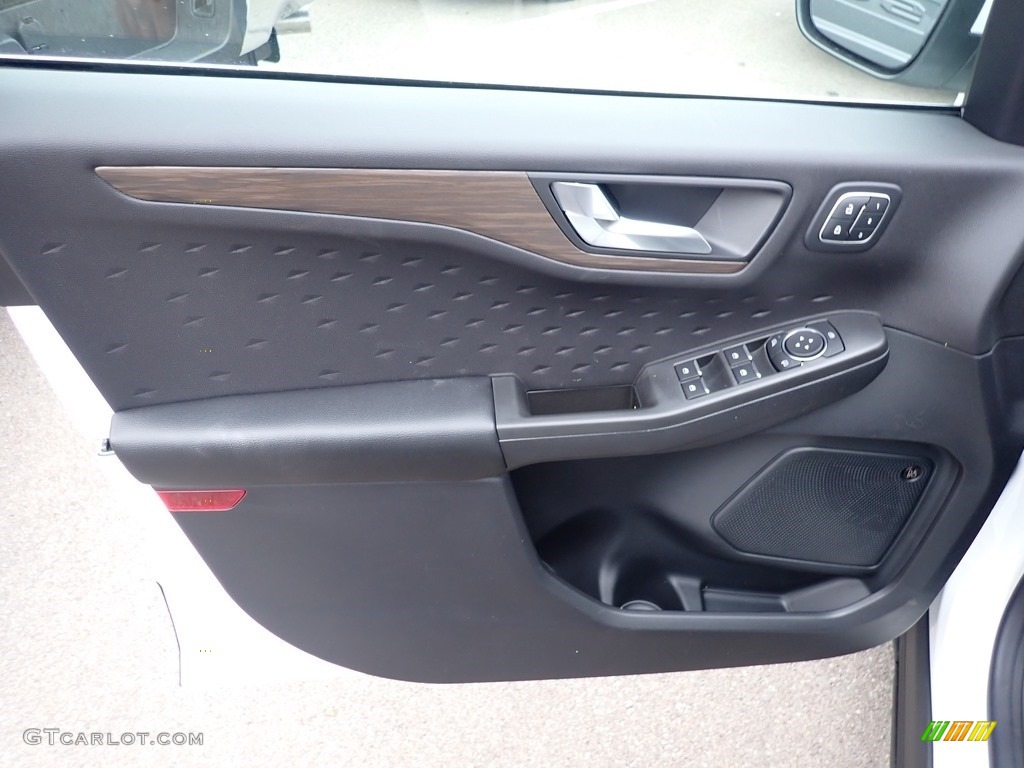 2020 Escape Titanium 4WD - Star White Metallic Tri-Coat / Ebony Black photo #11