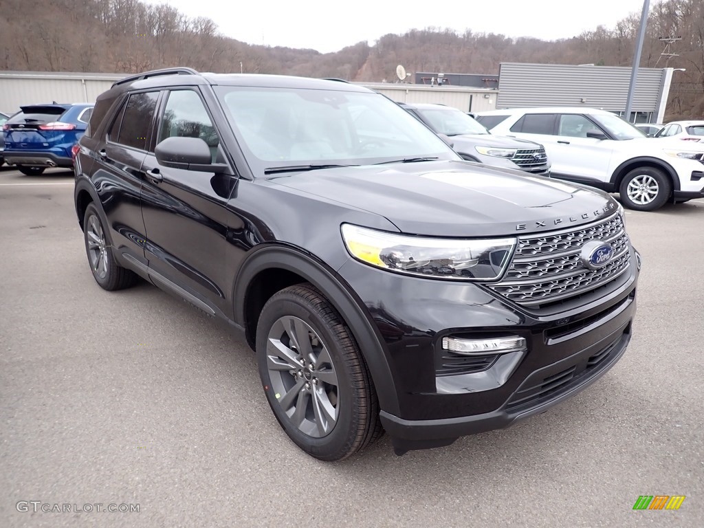 2021 Explorer XLT 4WD - Agate Black Metallic / Light Slate photo #3