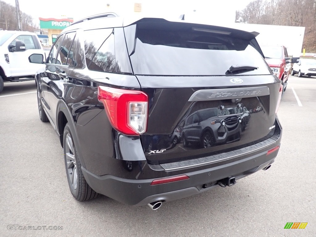 2021 Explorer XLT 4WD - Agate Black Metallic / Light Slate photo #6