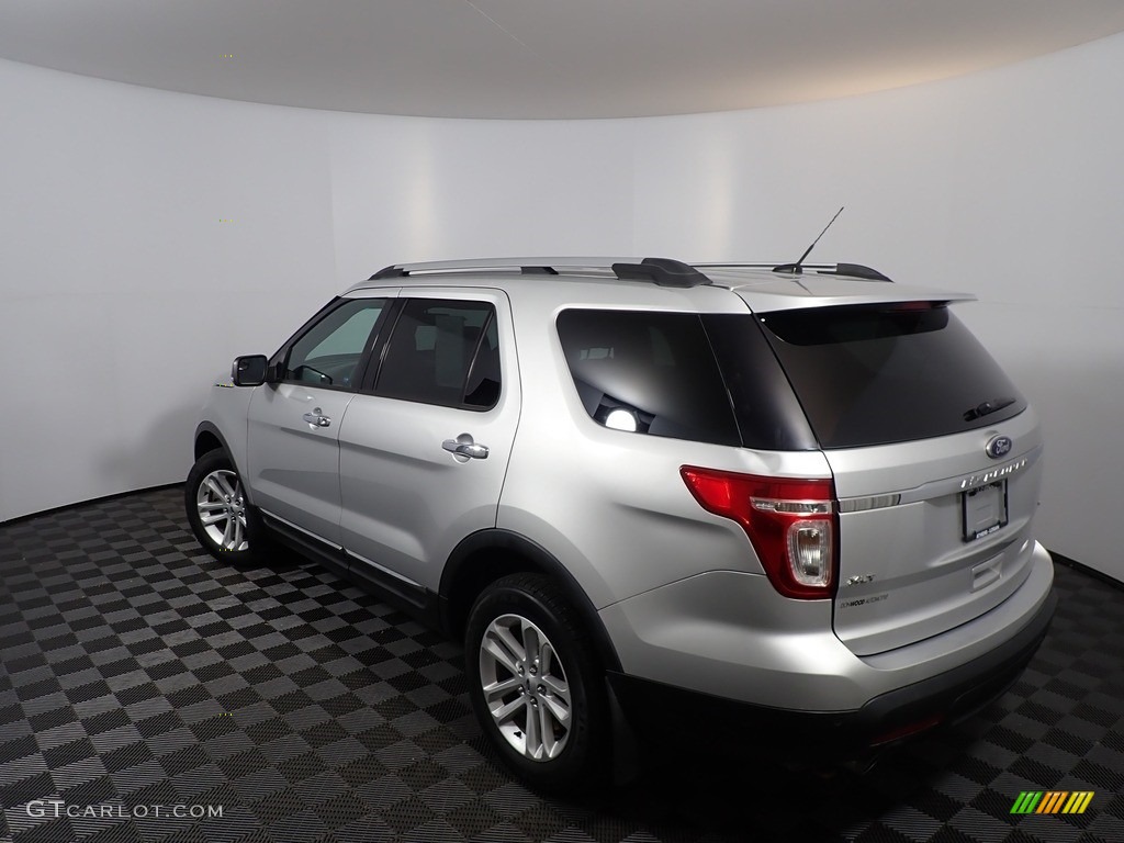 2015 Explorer XLT 4WD - Ingot Silver / Charcoal Black photo #11