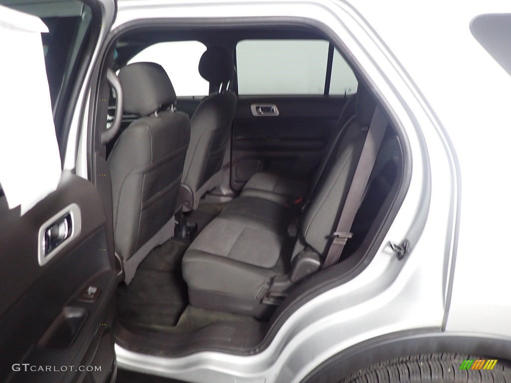 2015 Explorer XLT 4WD - Ingot Silver / Charcoal Black photo #36
