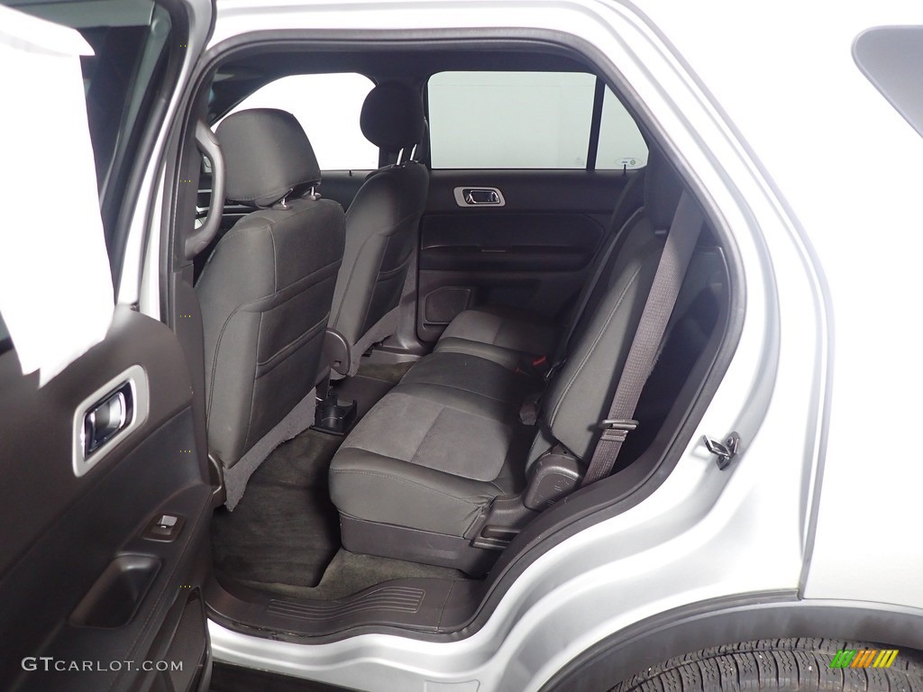 2015 Explorer XLT 4WD - Ingot Silver / Charcoal Black photo #37