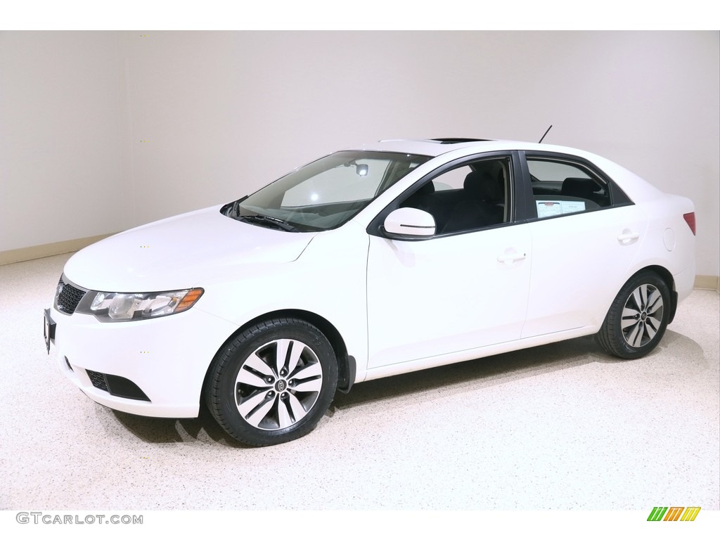 2013 Forte EX - Snow White Pearl / Black photo #3