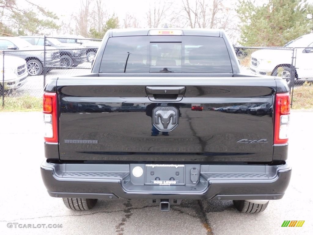 2020 1500 Big Horn Night Edition Crew Cab 4x4 - Diamond Black Crystal Pearl / Black photo #6