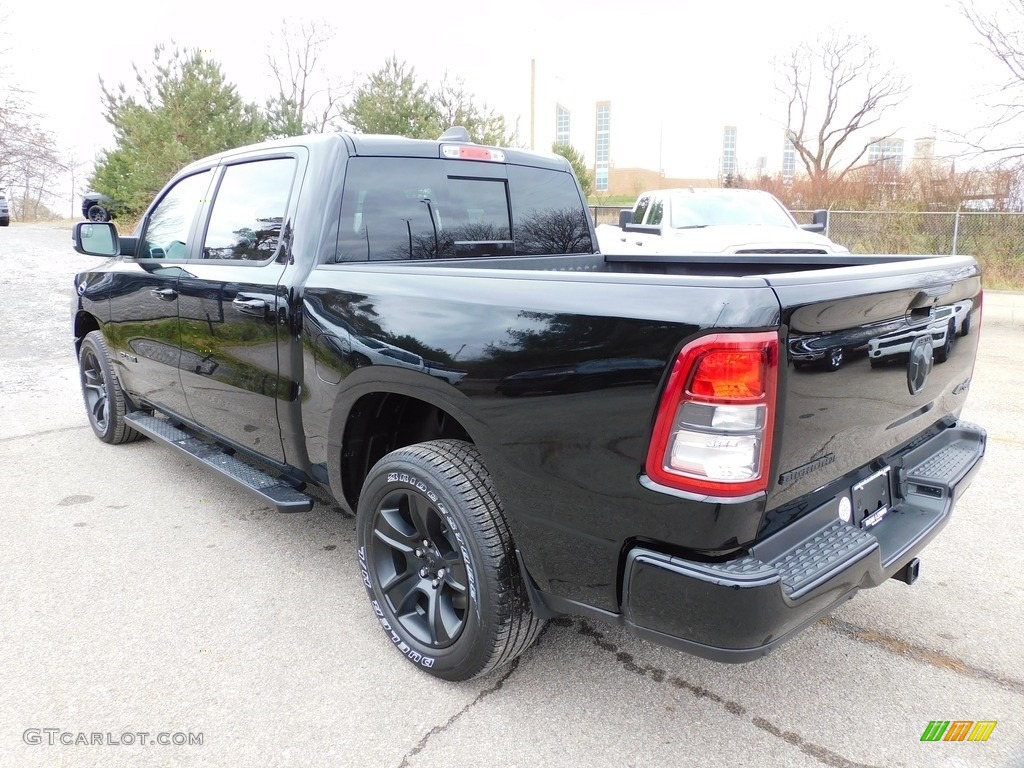 2020 1500 Big Horn Night Edition Crew Cab 4x4 - Diamond Black Crystal Pearl / Black photo #8