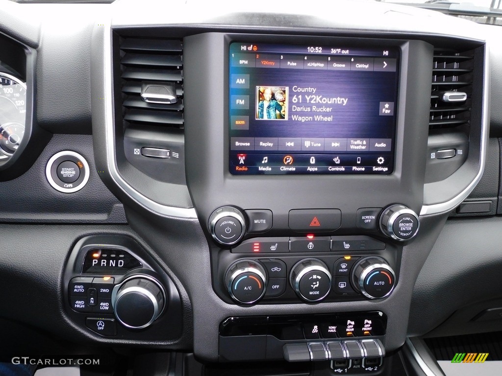 2020 1500 Big Horn Night Edition Crew Cab 4x4 - Diamond Black Crystal Pearl / Black photo #15