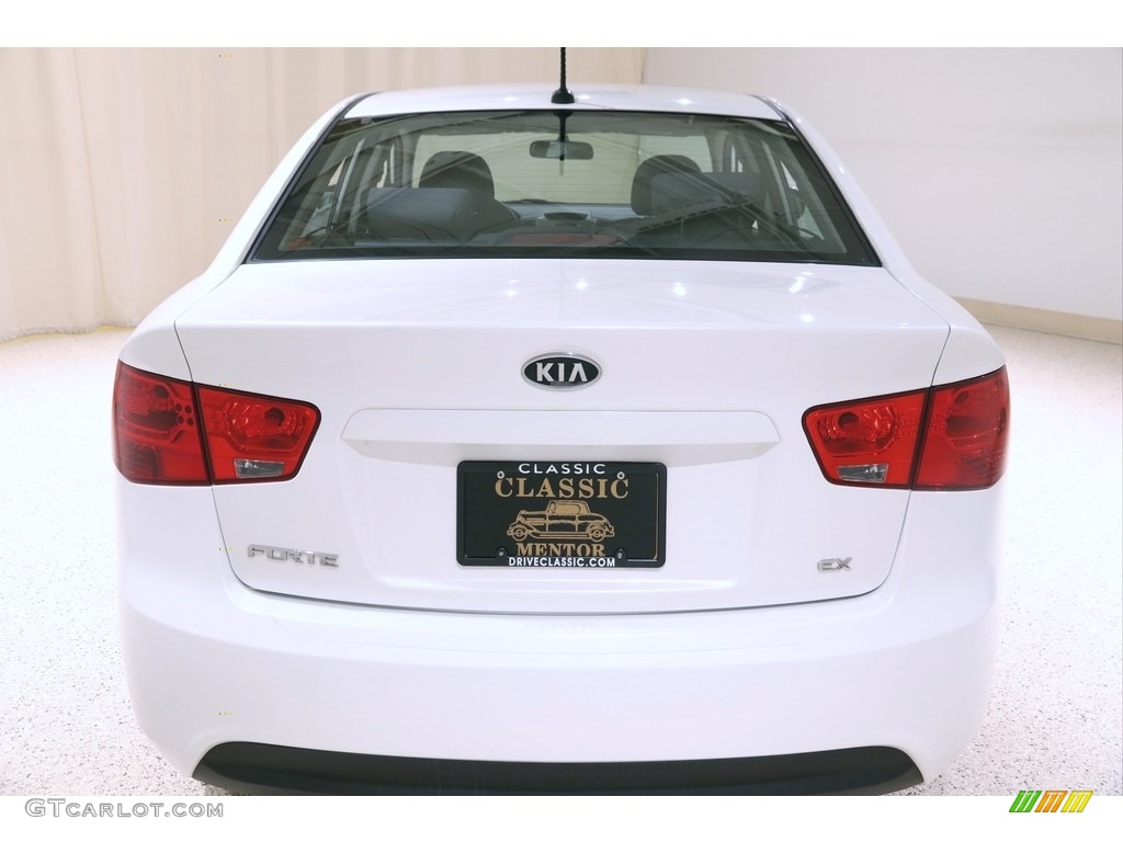 2013 Forte EX - Snow White Pearl / Black photo #20