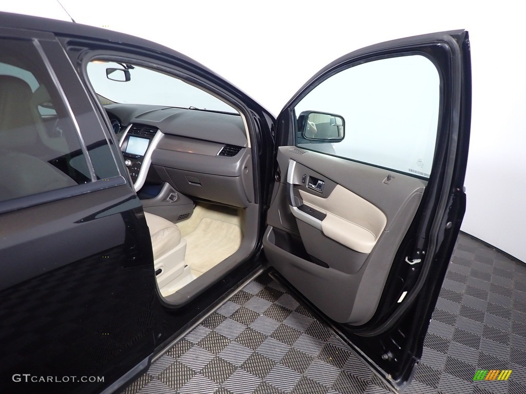 2011 Edge SEL - Tuxedo Black Metallic / Medium Light Stone photo #40