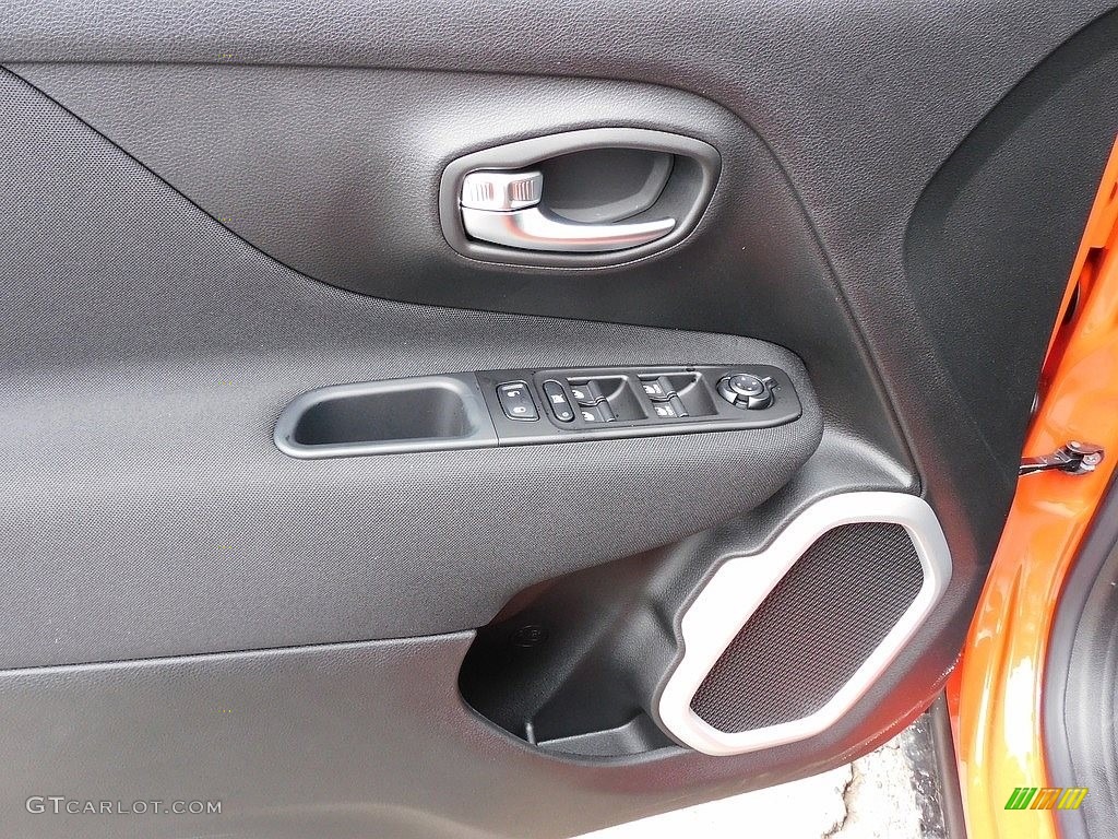 2021 Renegade Latitude 4x4 - Omaha Orange / Black photo #14