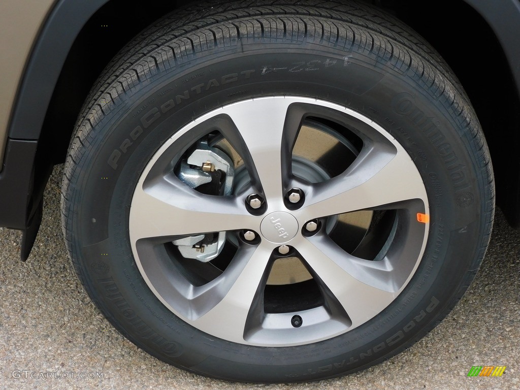 2021 Jeep Cherokee Limited 4x4 Wheel Photos