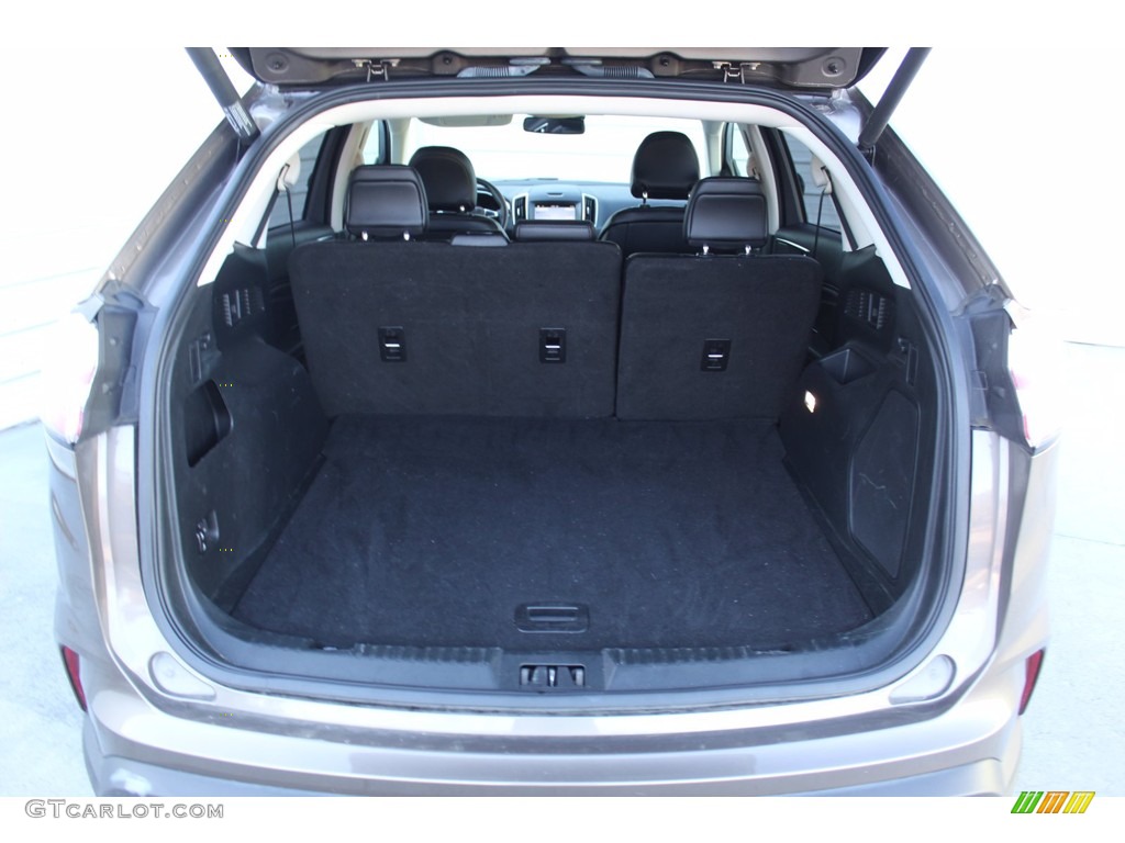 2019 Ford Edge Titanium Trunk Photos