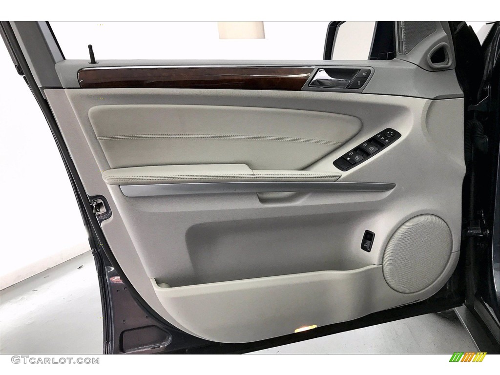 2011 ML 350 4Matic - Steel Grey Metallic / Ash photo #26